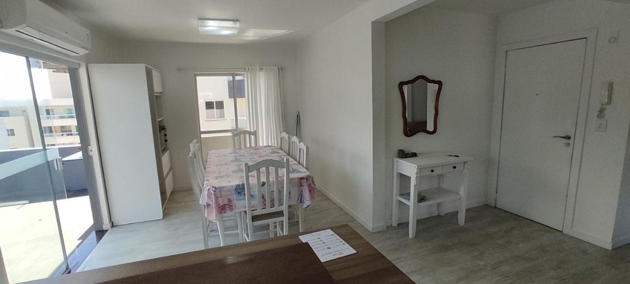 דירות בומבינאס Residencial Pilati מראה חיצוני תמונה